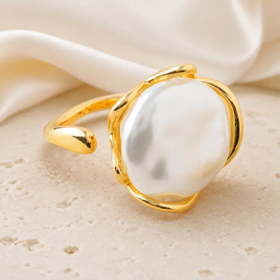 Anillo Perla Ovalada